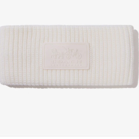 Cable Knit Winter Headband - Picture 1 of 3